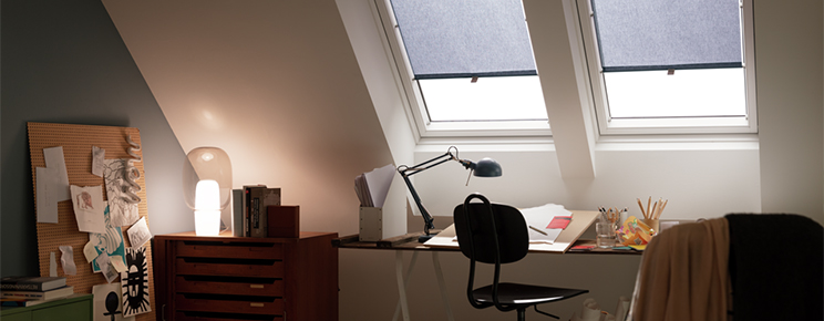 Itzala Roof Window Roller Blind Buy Now At Great Prices